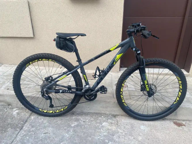 Bicicleta 29 Sense Fun Evo semi nova Cabeamento Interno 2x9v shimano. Quadro 17