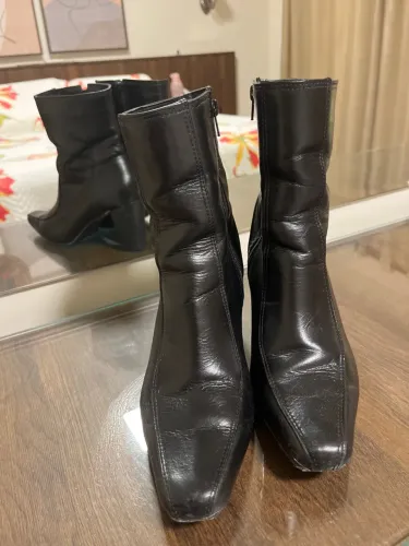 Bota em Couro Legítimo | Preta | N° 37