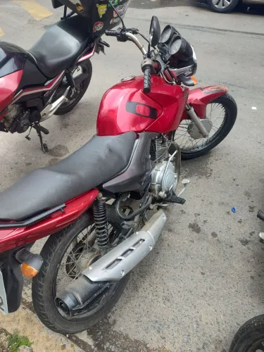 Vendo Yamaha factor de leilão revisada