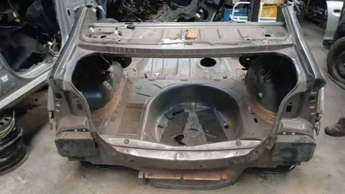 Traseira Sem Teto Renault Logan 2015 A 2022 Original 