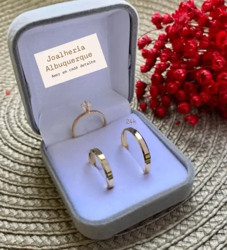 Kit trio de alianças noivado e casamento banhadas a ouro 24k