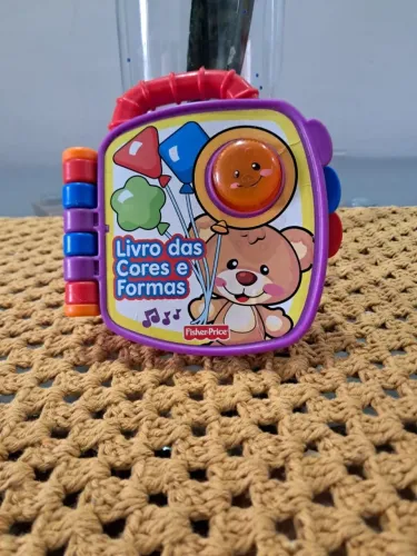 Livro das Cores e Formas Fisher Price