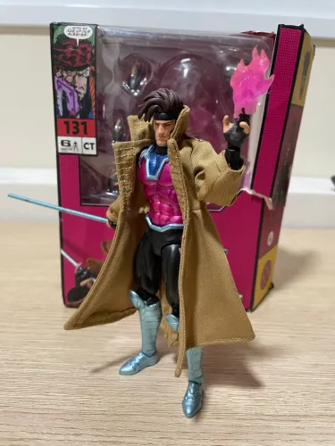 Gambit CT Toys X-Men Marvel estilo Mafex Medicom