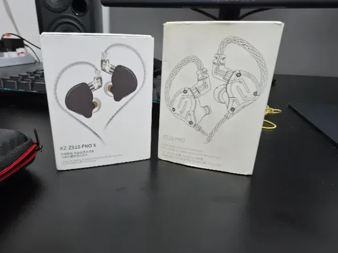 Combo Fones Monitor de Audio KZ PRO ZS10 e ZS10 PRO X