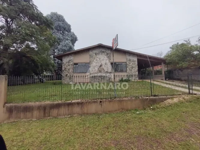 Residência em Uvaranas próxima ao Colégio Borel.