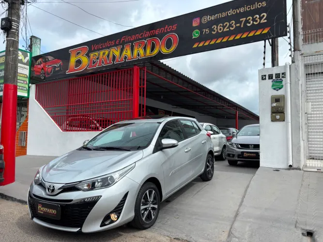 Toyota Yaris XLS Connect 1.5 Flex 16V 5P AUT 2022