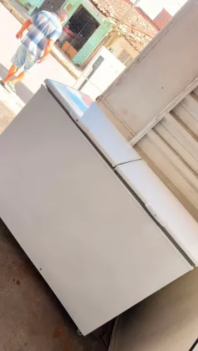 Freezer horizontal