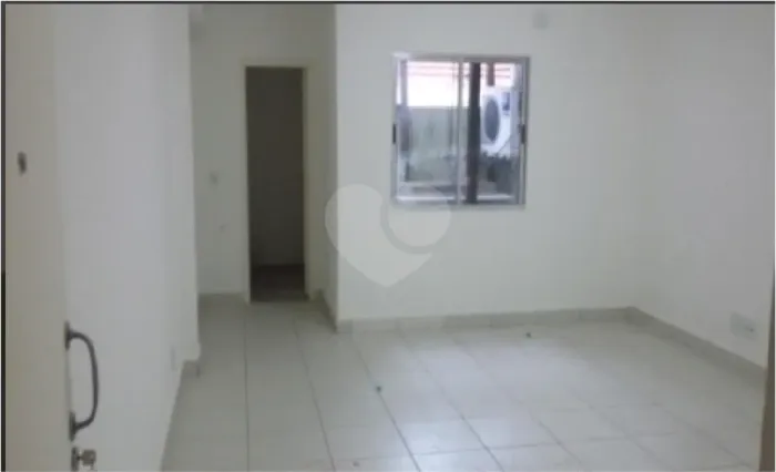 Salas com 1 quartos para locação em Pinheiros - SP
