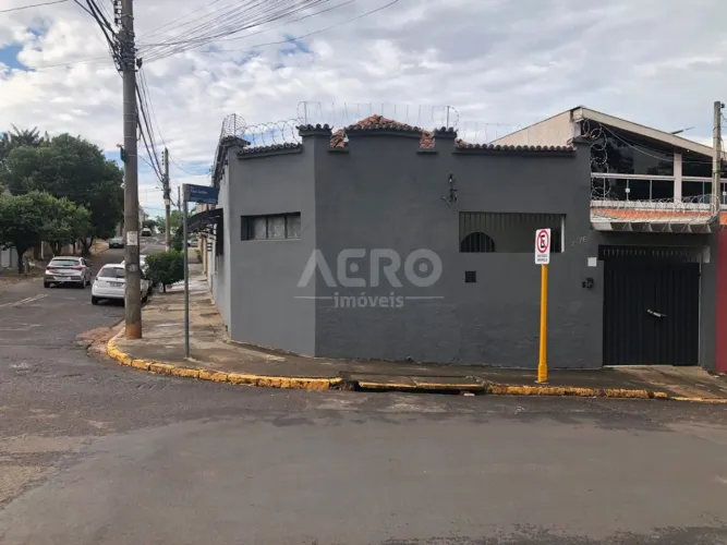 Casa para venda com 141 m². Ideal para comércio, 2 salas amplas,cozinha e 1 quarto em Jard