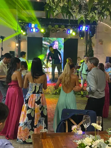 Palco, gerador, iluminação, sonorização, Painel