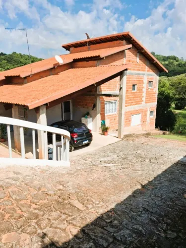 ? CASA (CHACARÁ) À VENDA EM PIEDADE/SP - 1.125 m² DE TERRENO E 206 m² CONSTRUÍDOS