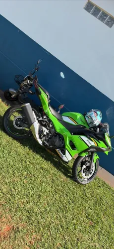 Ninja 500 SE