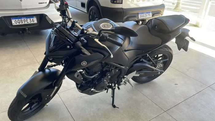 Vendo MT 03. Ano 2026 Modelo 2027.
