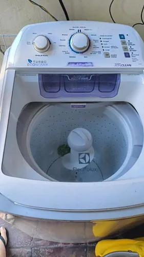 Maquina de Lavar Electrolux LAC 09
