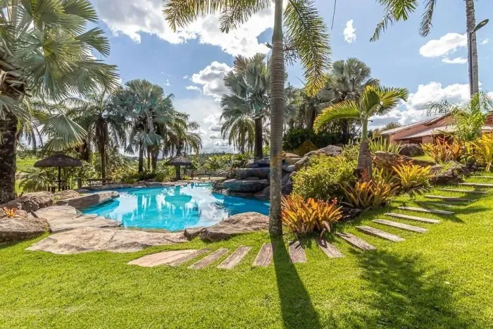 Terreno à Venda no Condomínio Vistadoro Aquaville - Divinópolis/MG