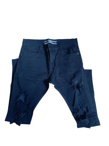 Calça destroyed preta