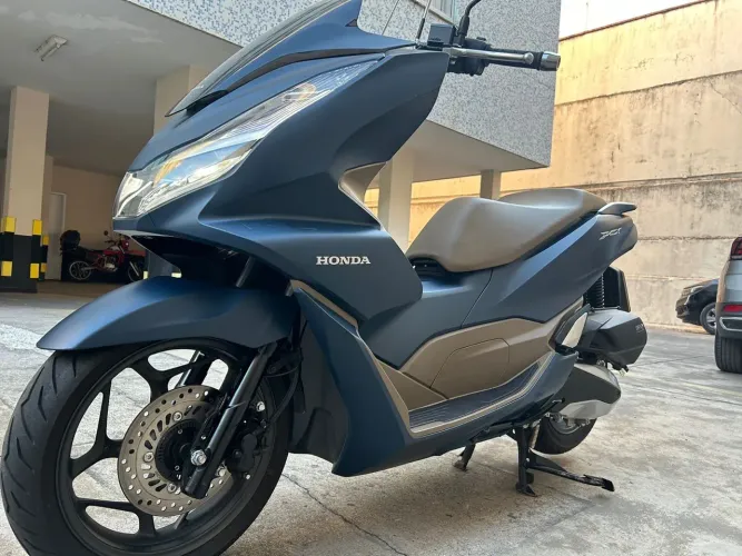 Honda PCX 160 DLX 2023