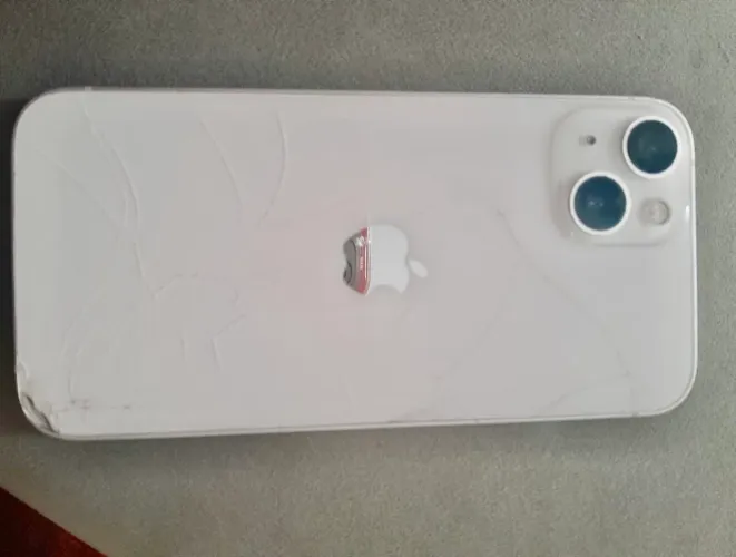 Vendo iPhone 13 