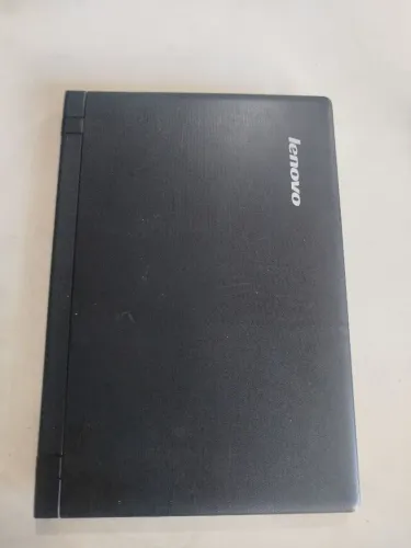 Notebook Lenovo para reparo ou retirada de peças.