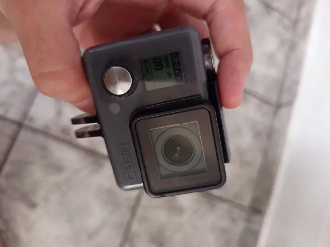 Go pro hero usada -Sem MicroSd