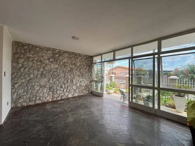 Casa para alugar em Campinas, Jardim Nossa Senhora Auxiliadora, com 5 quartos, com 261 m²