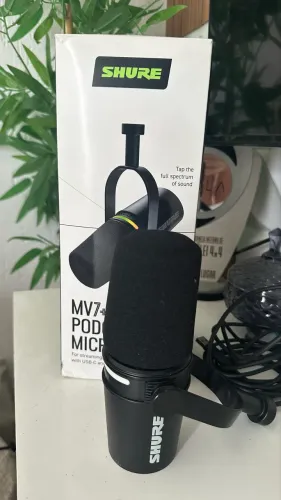 Microfone shure mv7+