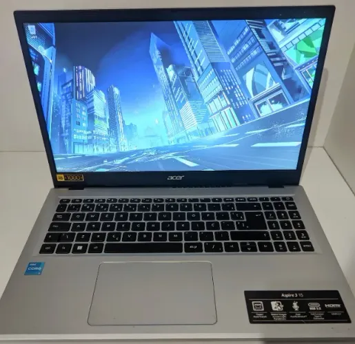Notebook Acer Aspire N305 8GB DDR5 (3 Meses de Uso)
