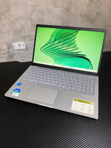Notebook Asus i3 11TH, 8GB RAM, 256GB SSD NVME, Full HD