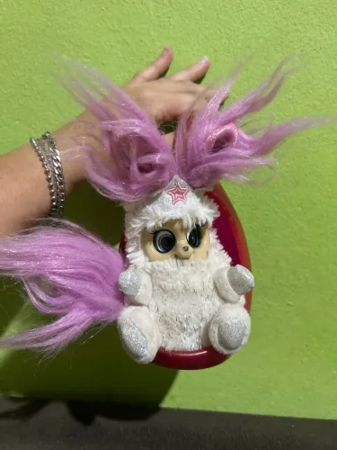 Pelúcia interativa olhinhos malucos