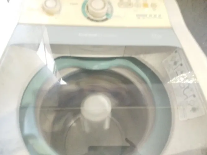 Vendo máquina Consul, 11 Retirar no Bairro do limão, zona norte.