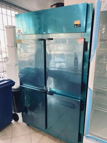 NZ. Mini camara fria comercial 4 portas inox