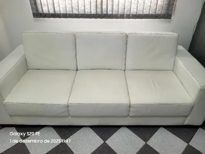 Vendo sofá de 3 lugares