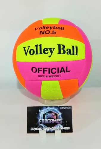 Bola de volei na promoção aqui na LOJA FABGAMES. 