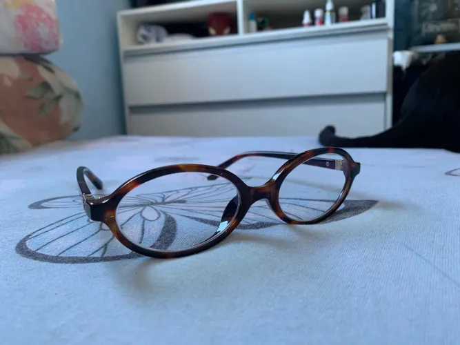 VENDO ÓCULOS MIUMIU VINTAGE