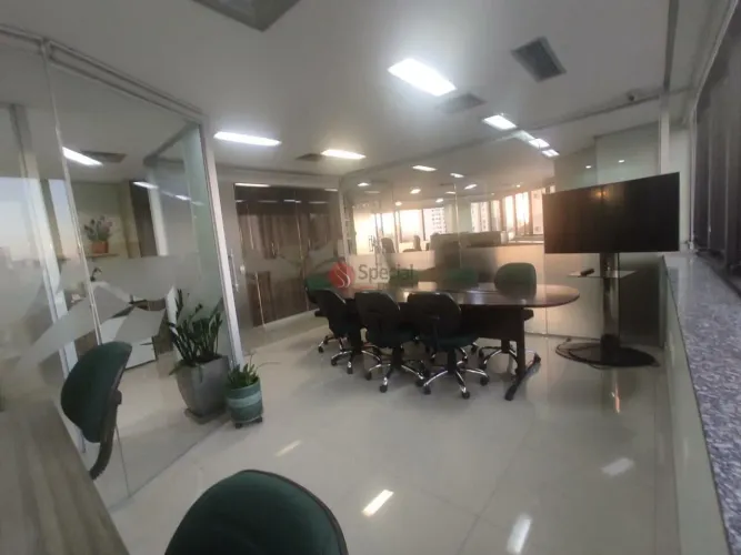 Sala Comercial à Venda Tatuapé, 87m², 2 vagas, próxima Metrô