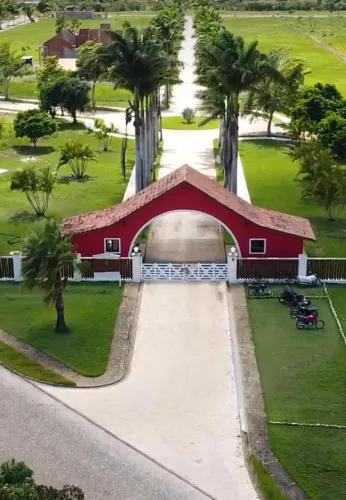 VILLAS DE AREIA - REPASSE DE LOTE EM CONDOMÍNIO DE CAMPO 676 M²