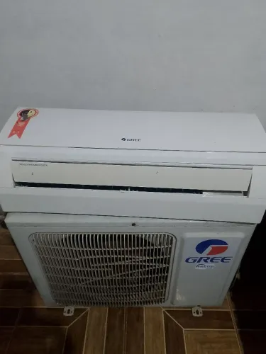 Ar-condicionado Gree 12mil btus inverter seme novo