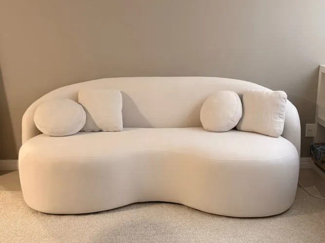 Sofá Orgânico Branco 220 cm - Design Moderno e Atemporal