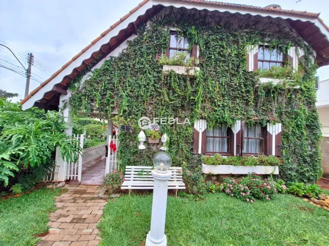 Casa à venda em Americana, Vila Nossa Senhora de Fátima, com 3 quartos, com 240 m²