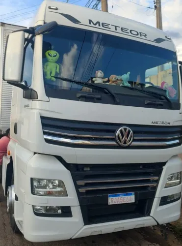 VW Meteor 28.460 6x2 2021/2022 | 281 mil km | Pneus novos
