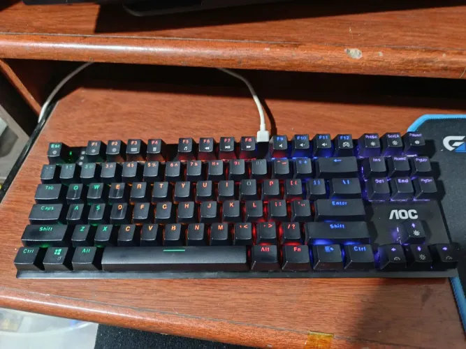 Teclado Gamer AOC GK450