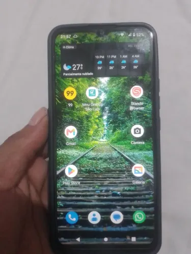 Moto E7 