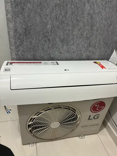 Ar-Condicionado LG Dual Inverter 12.000 BTU Frio 220V