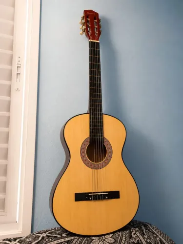 Violão Queens
