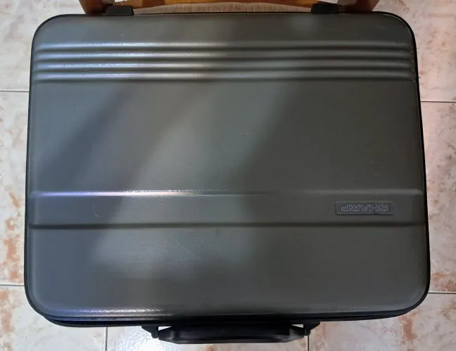 MALETA PARA FILMADORA SHARP, EM PERFEITO ESTADO!