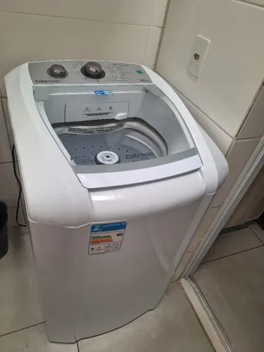 Lavadora de roupas colormaq 12 Kg com defeito