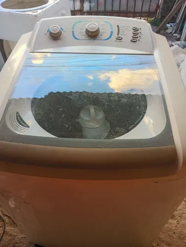 Máquina de lavar roupa Electrolux 12kg