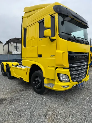 DAF XF 530 6X4 2022 - 10 PNEUS NOVOS - 340 MKM