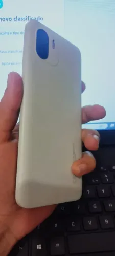 Celular Redmi A1 semi novo (verde) nunca caiu