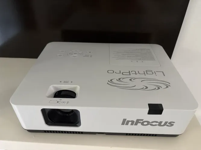 inFocus Projetor IN1029